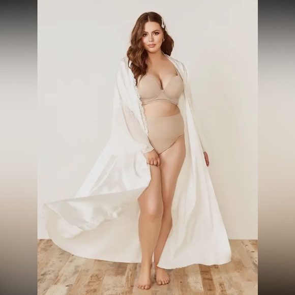 Mother Hustler Other - NWT Bridal Elegant White Lingerie Robe | Plus Size
